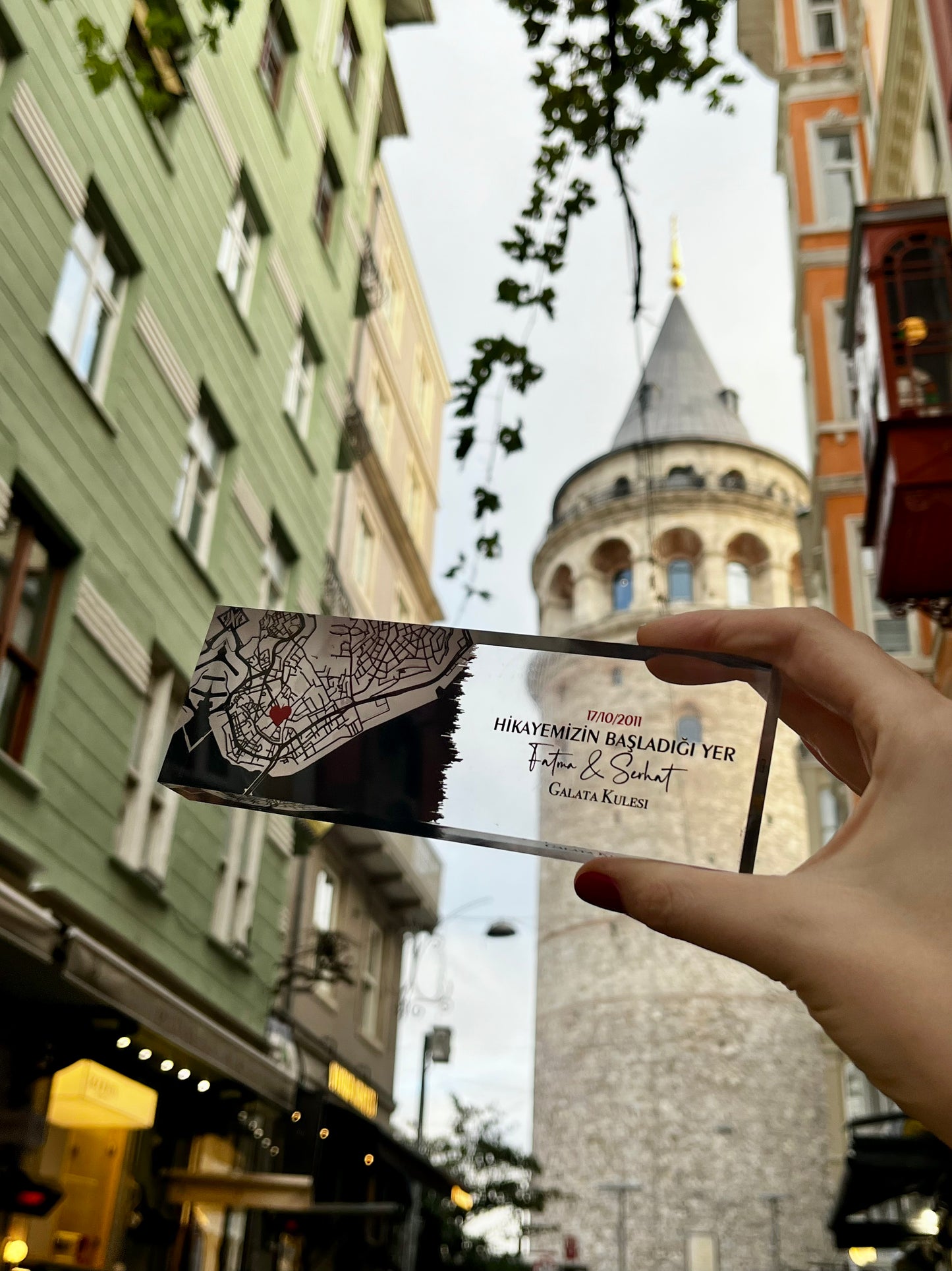 Her Şeyin Başladığı Yer Map Anı Plaketi: Anılarınızı Sanata Dönüştürün!